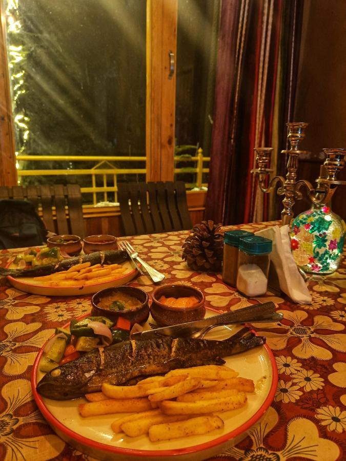 Incredible Guest House Jibhi Bagian luar foto