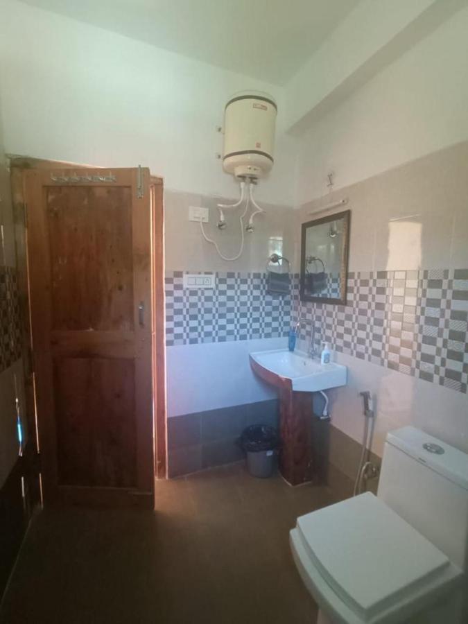 Incredible Guest House Jibhi Bagian luar foto